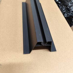 Minirail Skardiniam stogui JUODAS 33 cm.